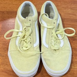 Women’s vans size 8